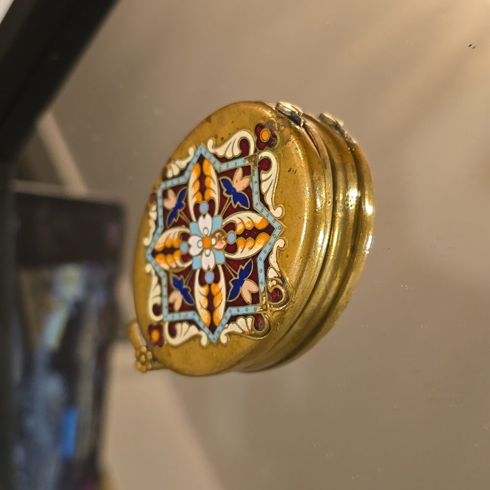 Pendant